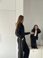 Жіночий костюм «КАНТ» чорний з лампасами